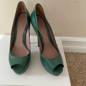 Gucci patent leather heels